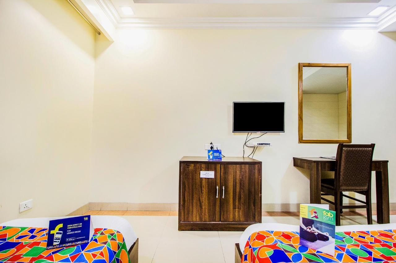 Fabhotel Aaykay Model Town Amritsar Exterior photo