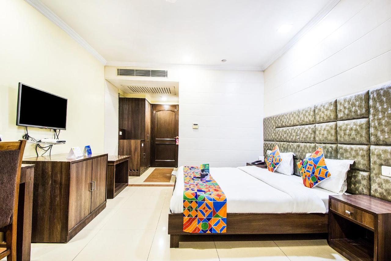 Fabhotel Aaykay Model Town Amritsar Exterior photo